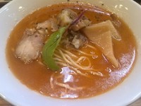 「らーめん焼き鮭搾り　780円」@鮮魚らーめん 五ノ神水産の写真