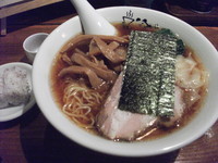 「支那竹そば」@支那そば きび 神田本店の写真