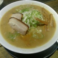 「こく煮干し＋ライス(にぼめし)＋納豆」@長尾中華そば 東京池袋店の写真