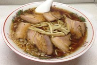 「チャーシューメン大盛(700円＋100円)」@ラーメン 天一の写真