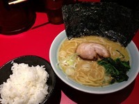 「醤油らーめん＋ライス並」@花道家の写真