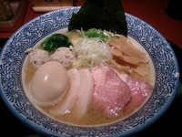 「特製濃厚魚介らーめん」@麺屋 一燈 ラゾーナ川崎店の写真