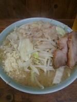 「ラーメン、ヤサイ、ニンニク、アブラ」@ラーメン二郎 池袋東口店の写真