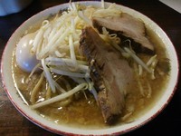 「ガッツリ極太きま八郎 並２玉　※ニンニク少なめ　＋味玉：㋚券」@きまぐれ八兵衛 安曇野本店の写真