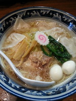 「ワンタン麺￥800＋ミニライスカレー￥280」@ラーメンアキラの写真