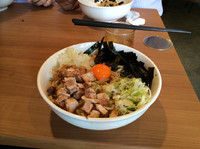 「まぜそばオープン記念500円+大盛100円+追い飯無料」@麺華いただきの写真