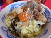 「まぜそば780円アブラ以外増しで豚」@ジャンプの写真