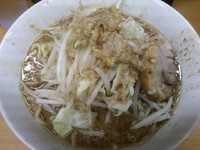 「まるとく塩　ニンニクアブラ　680円」@ラーメン ○菅の写真