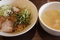 「煮干し油そば（限定）」@麺処 遊 蕨店の写真