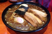 「特製魚介中華そば(950円)」@御苑 独歩の写真