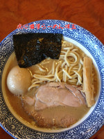 「味玉 濃厚ラーメン」@らーめん・つけめん 虎心の写真