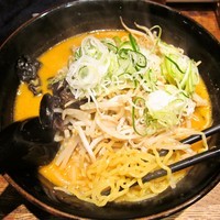 「味噌オロチョン 880円」@北海道らーめん ひむろ 松戸駅前店の写真