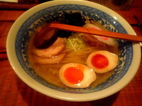 「塩ラーメン＋焼き餃子」@しまうまやの写真