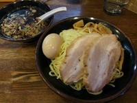 「【限定】宗田節のつけ麺（２玉）　＋味玉：㋚クーポン」@らあめん 寸八 総本店の写真