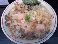 「【本日の裏そば】　背脂煮干しそば＋半熟味玉」@塩そば 桑ばらの写真