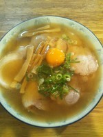 「大寿（チャーシュー・麺増量・生玉子入り）」@叉焼麺専門店 太陽の写真