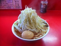 「辛ラーメン麺固野菜チョイ増ニンニク玉ねぎダブルしびれ」@麺屋 桐龍の写真