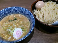 「味玉つけめん ￥950」@六厘舎TOKYO ソラマチ店の写真