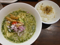「新緑味噌出汁ラーメン（生姜ごはん付）」@ラーメン愉悦処 似星の写真