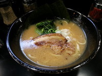 「豚骨醤油ラーメン６５０円」@麺屋 黒琥〜KUROKO〜 東神奈川店の写真