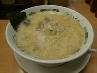 「とんこつラーメン　大盛」@日高屋 巣鴨南口店の写真