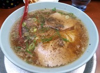 「ラーメン¥530+ライス少1/2¥70」@第一旭 関目店の写真