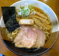 「醤油らぁめん」@煮干らぁめん なかじまの写真