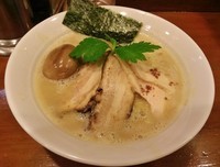 「味玉塩ラーメン\870（４門仕様）」@七麺鳥の写真