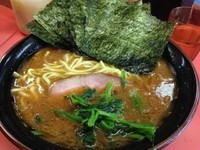 「ラーメン」@ラーメン杉田家の写真