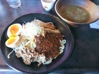 「たれつけ　：半額サービス券　＋寝かせにんにく卵」@ハルピンラーメン 塩尻広丘駅前店の写真