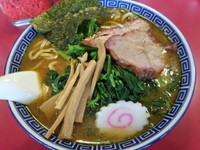 「ラーメン大盛+ほうれん草」@ラーメンいっとくの写真