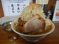 「ラーメン(ヤサイ、アブラ) + 味玉」@ラーメンの店 どでん 北浦和店の写真