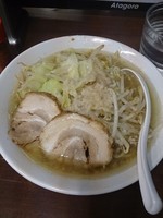 「ラーメン、ニンニクナシ、アブラマシ」@ラーメン アタゴロウの写真
