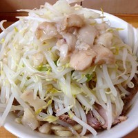 「ラーメン（アブラマシ、ニンニク少し）700円」@らーめん 武丸の写真