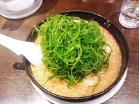 「味噌ラーメン+葱(890円：税別)」@来来亭 下溝店の写真