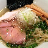 「【限定】のどくろ煮干しそば」@麺や 虎徹の写真