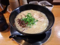 「豚骨らーめん」@煮干し豚骨らーめん専門店 六郷の写真