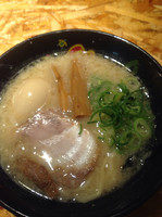 「濃厚豚骨ラーメン」@濃厚とんこつらーめん オハナ堂の写真