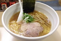 「醤油らーめん＋半ライス(650円＋100円)」@らーめん れんげの写真