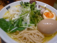 「味玉塩中華そば」@竹末東京プレミアムの写真