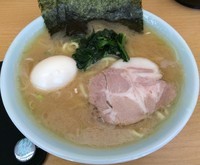 「ラーメン＋味玉（￥650＋￥100）」@家系ラーメン 湘南 栄家の写真