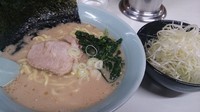 「塩ラーメン（680円）＋ネギ（100円）」@ラーメン屋 けんの写真