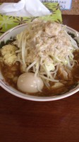 「ラーメン 脂マシ 味玉トッピング」@らーめん おうか 松戸松飛台店の写真