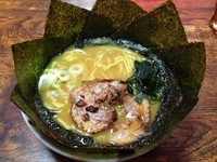 「とんこつ醤油 + のり」@とんこつラーメン 松平の写真