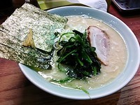 「豚塩ラーメン」@鶴一家の写真