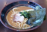 「醤油ラーメン」@よしなり家の写真