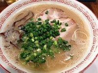 「博多らーめんハリガネ 替え玉ハリガネ」@博多屋台の写真