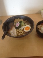 「濃厚ラーメン」@中華そば・特製もりそば 満帆 伊勢崎店の写真