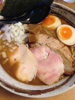 「煮干しラーメン＋味玉 （600円+50円）＋クリームブリュレ」@いのうえの写真