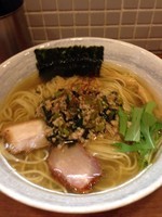 「「限定」豚ひき肉と小松菜の白醤油ラーメン 大盛」@麺処 びぎ屋の写真